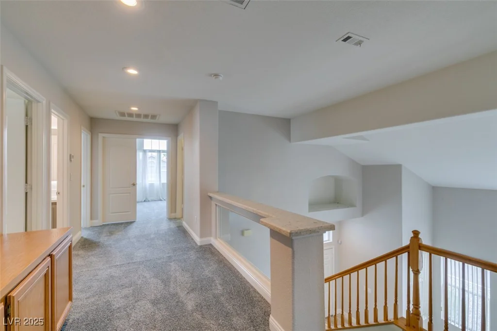 561 Castle Stone, Las Vegas, NV 89123