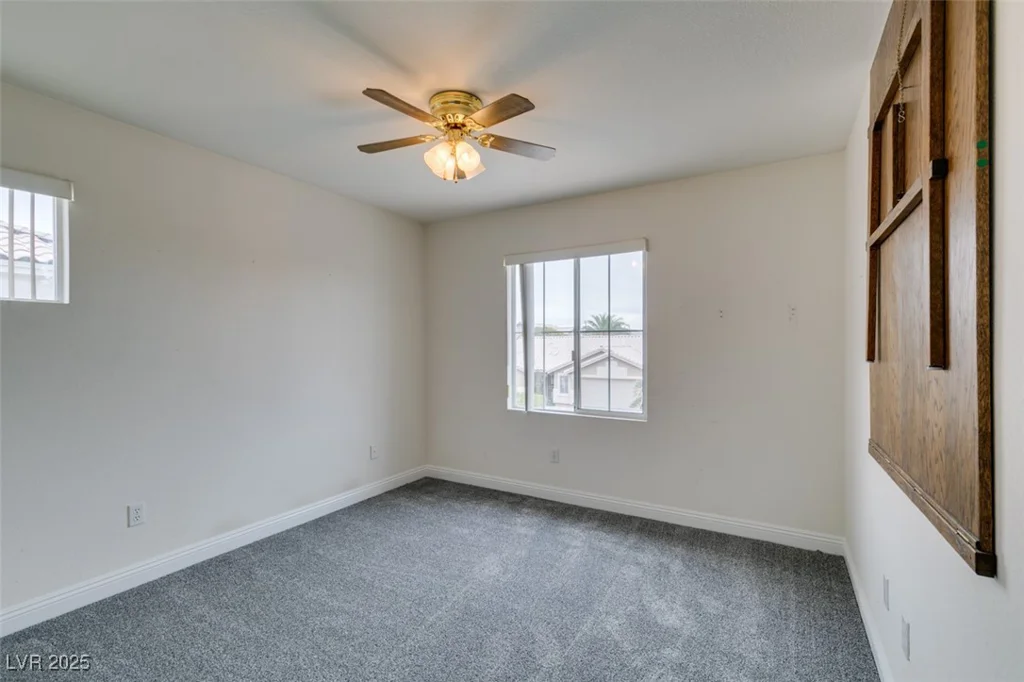 561 Castle Stone, Las Vegas, NV 89123
