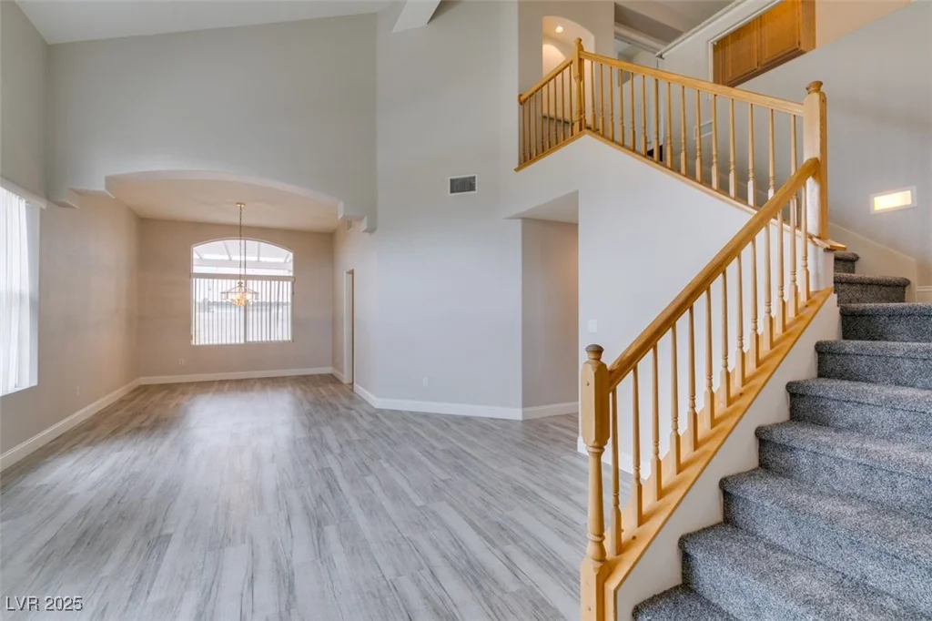 561 Castle Stone, Las Vegas, NV 89123