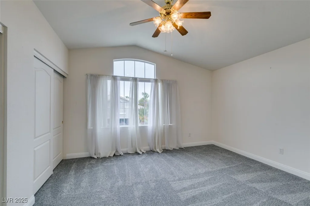 561 Castle Stone, Las Vegas, NV 89123