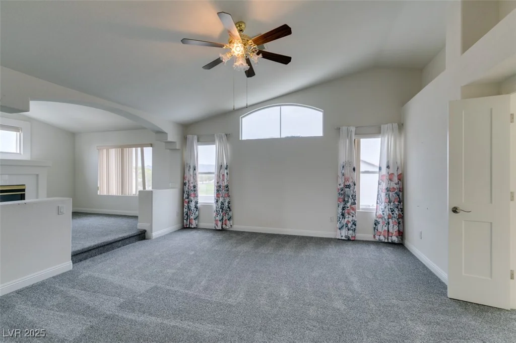 561 Castle Stone, Las Vegas, NV 89123
