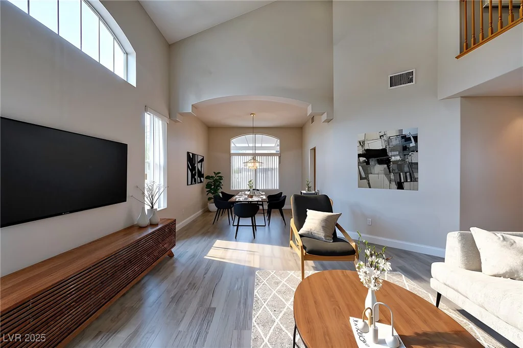 561 Castle Stone, Las Vegas, NV 89123