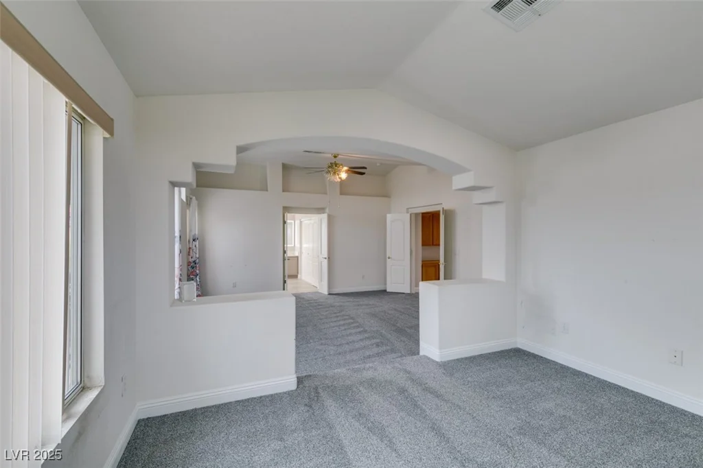 561 Castle Stone, Las Vegas, NV 89123