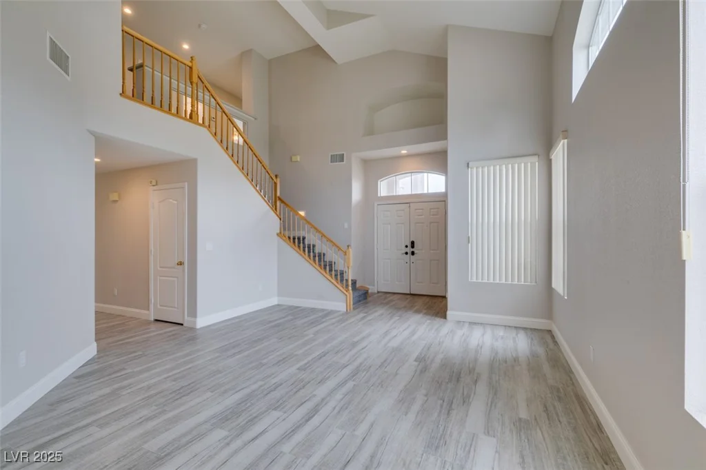 561 Castle Stone, Las Vegas, NV 89123