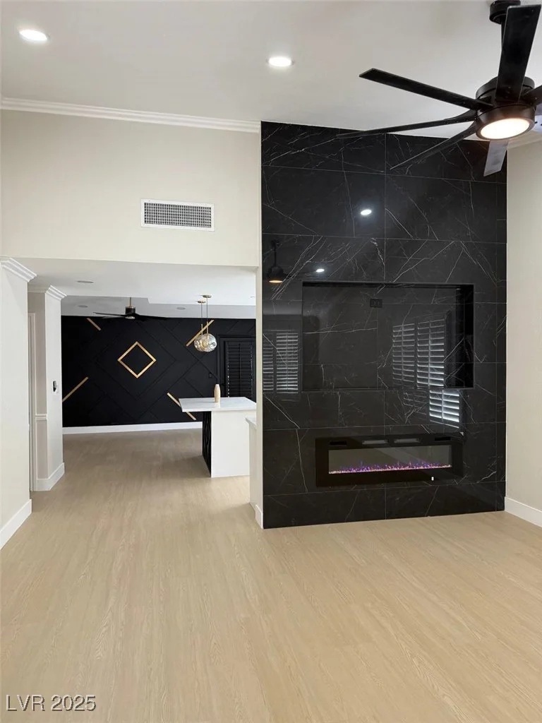 1017 Shifting Sands, Las Vegas, NV 89108