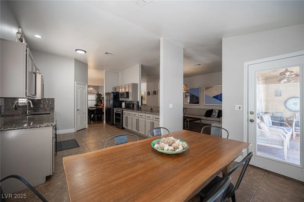 5816 Grand Heritage, Las Vegas, NV 89130