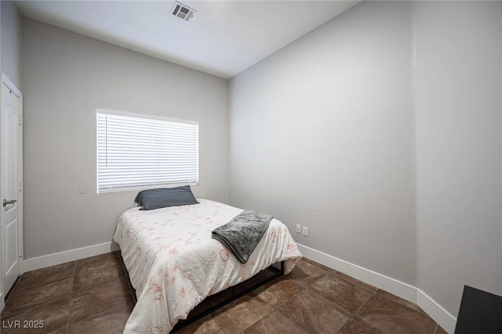 5816 Grand Heritage, Las Vegas, NV 89130