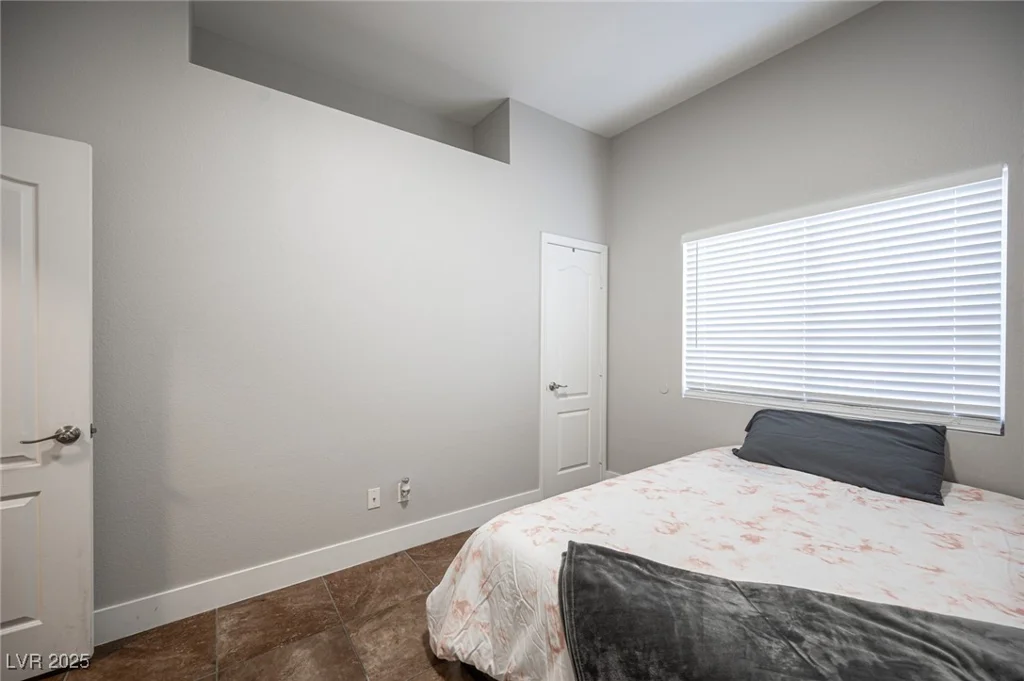 5816 Grand Heritage, Las Vegas, NV 89130