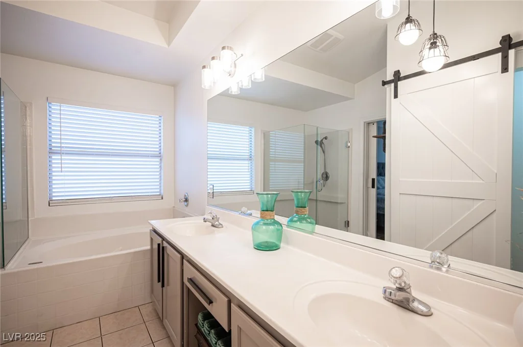 5816 Grand Heritage, Las Vegas, NV 89130