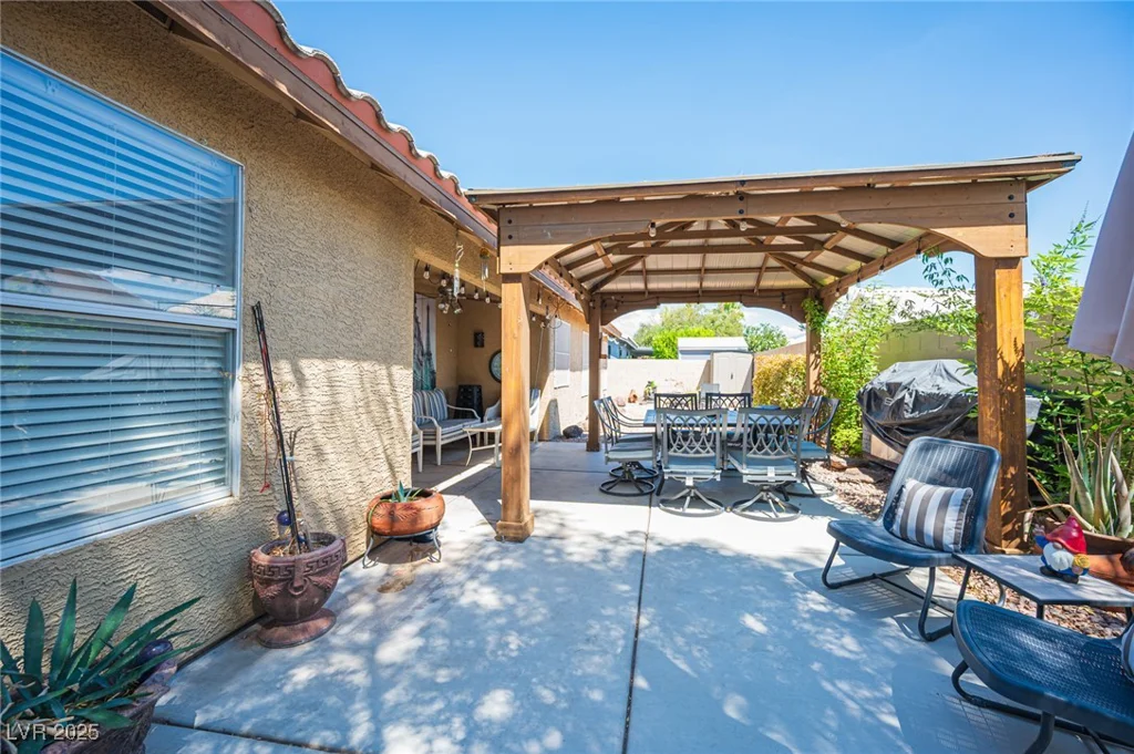 5816 Grand Heritage, Las Vegas, NV 89130