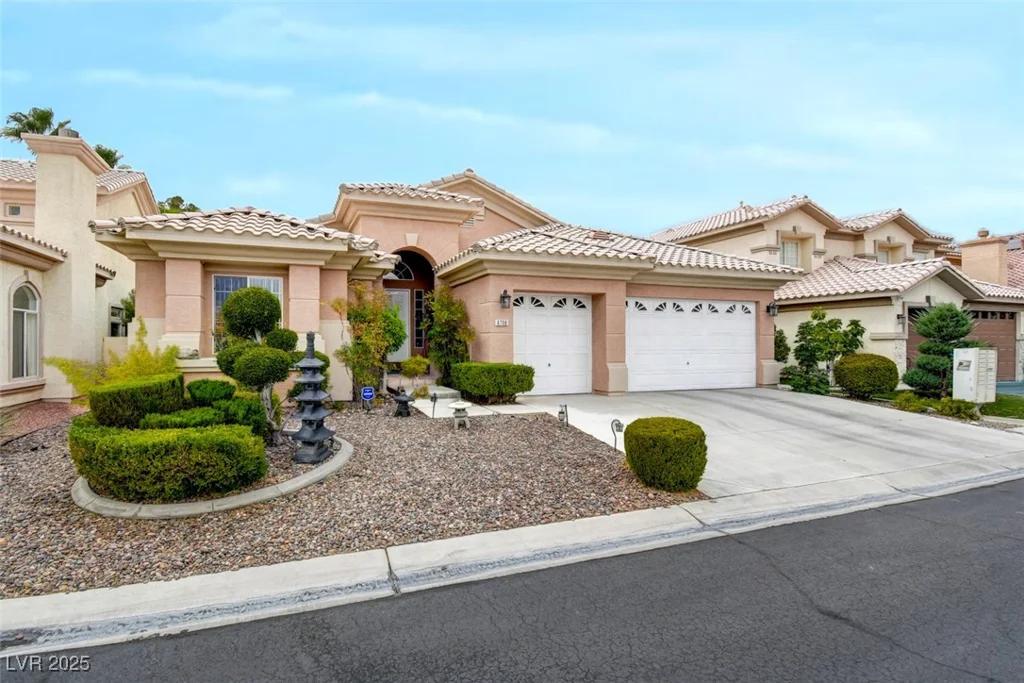 8759 Las Olivas, Las Vegas, NV 89147
