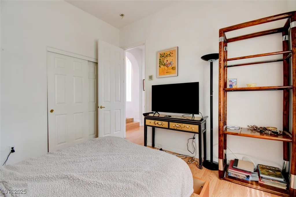 8759 Las Olivas, Las Vegas, NV 89147