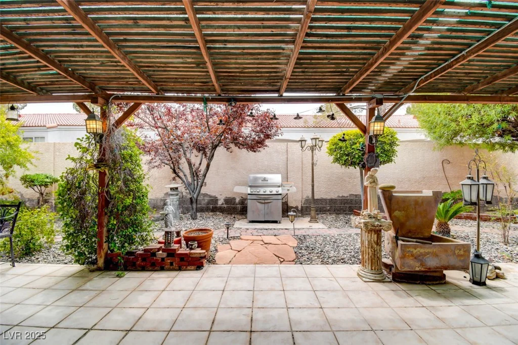 8759 Las Olivas, Las Vegas, NV 89147