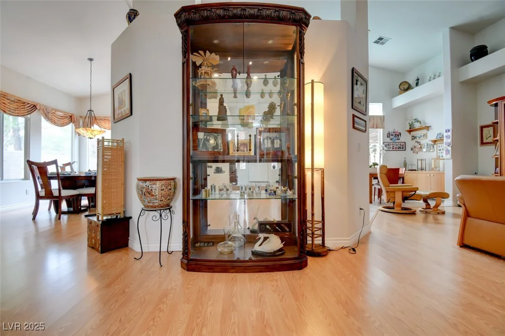 8759 Las Olivas, Las Vegas, NV 89147