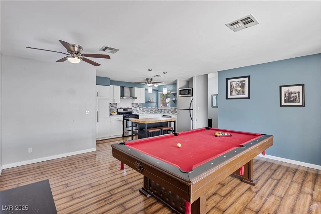 4431 Pageantry Falls, North Las Vegas, NV 89031