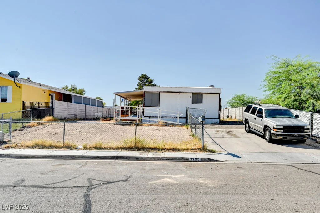 3309 Bartlett, North Las Vegas, NV 89030