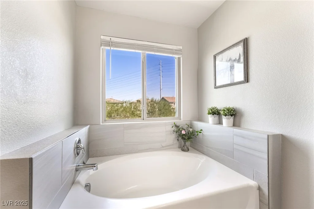 6506 Emerald Rock, Las Vegas, NV 89141