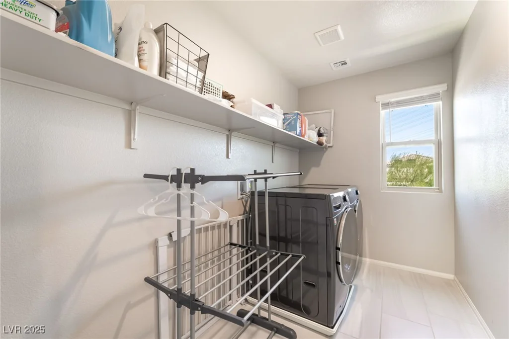 6506 Emerald Rock, Las Vegas, NV 89141