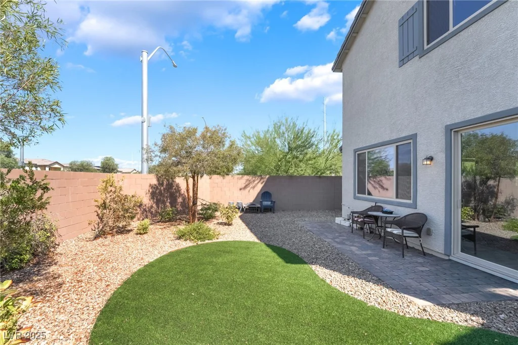 6506 Emerald Rock, Las Vegas, NV 89141