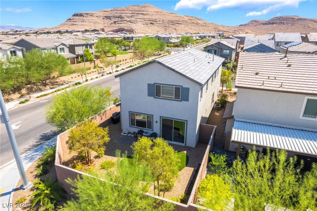 6506 Emerald Rock, Las Vegas, NV 89141