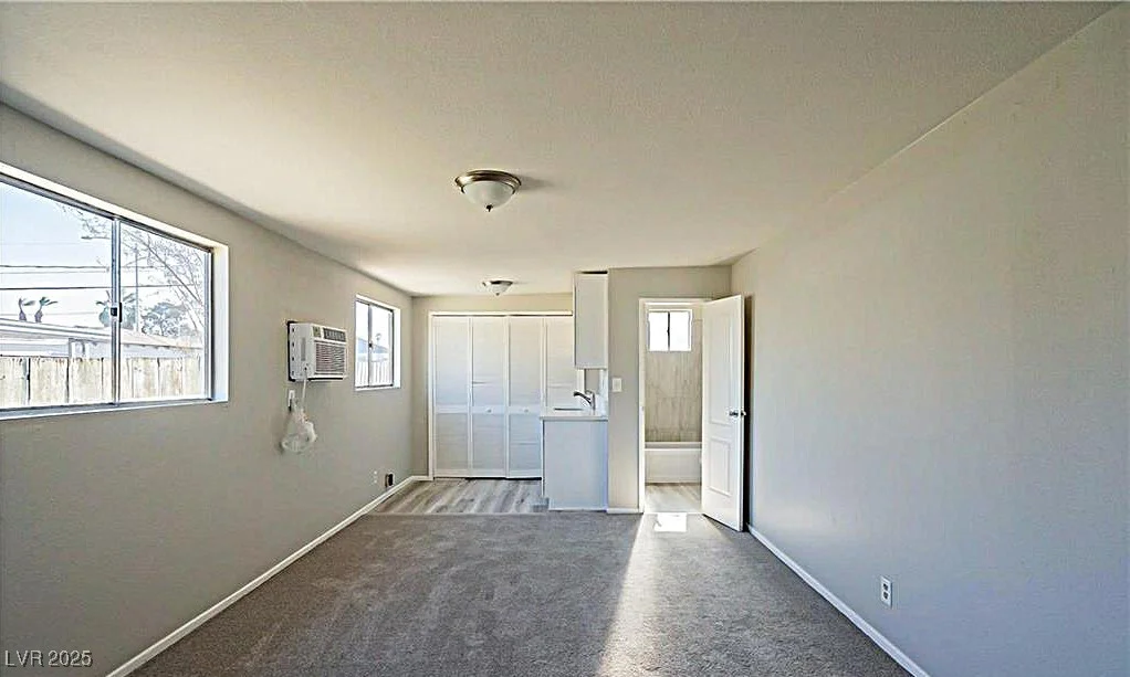 2218 Mesquite, Las Vegas, NV 89101
