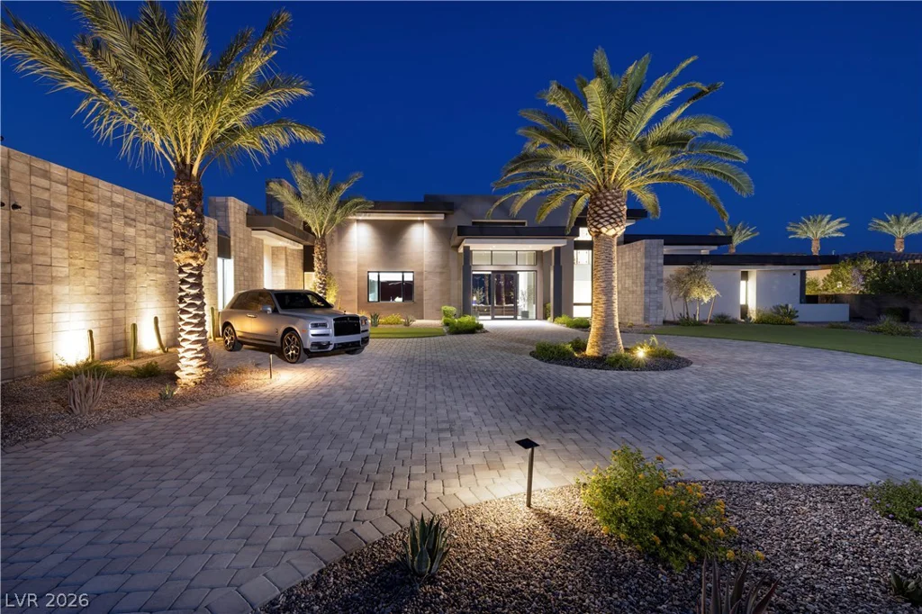 10 Sunrise Beach, Henderson, NV 89011