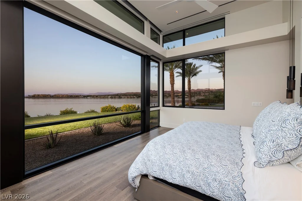 10 Sunrise Beach, Henderson, NV 89011