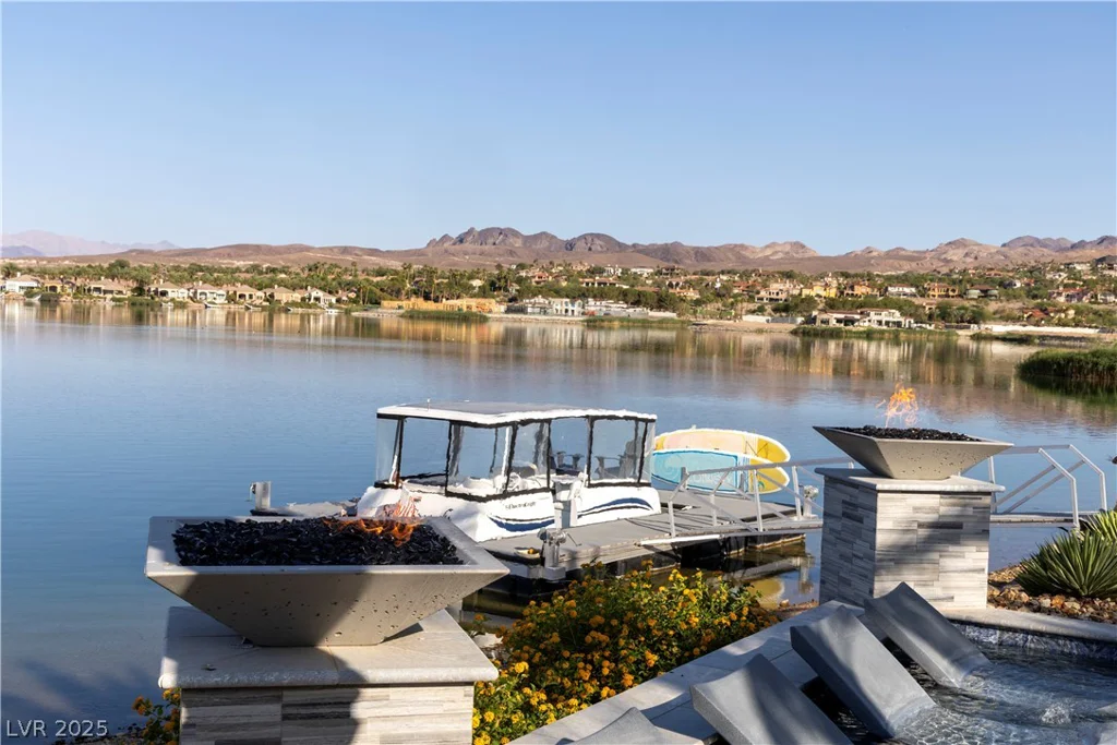 10 Sunrise Beach, Henderson, NV 89011