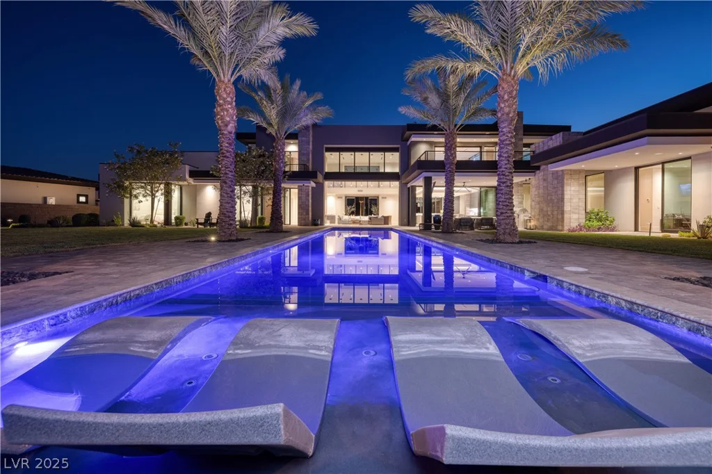 10 Sunrise Beach, Henderson, NV 89011