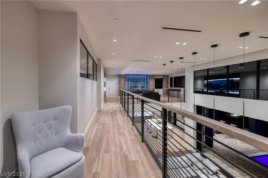 10 Sunrise Beach, Henderson, NV 89011