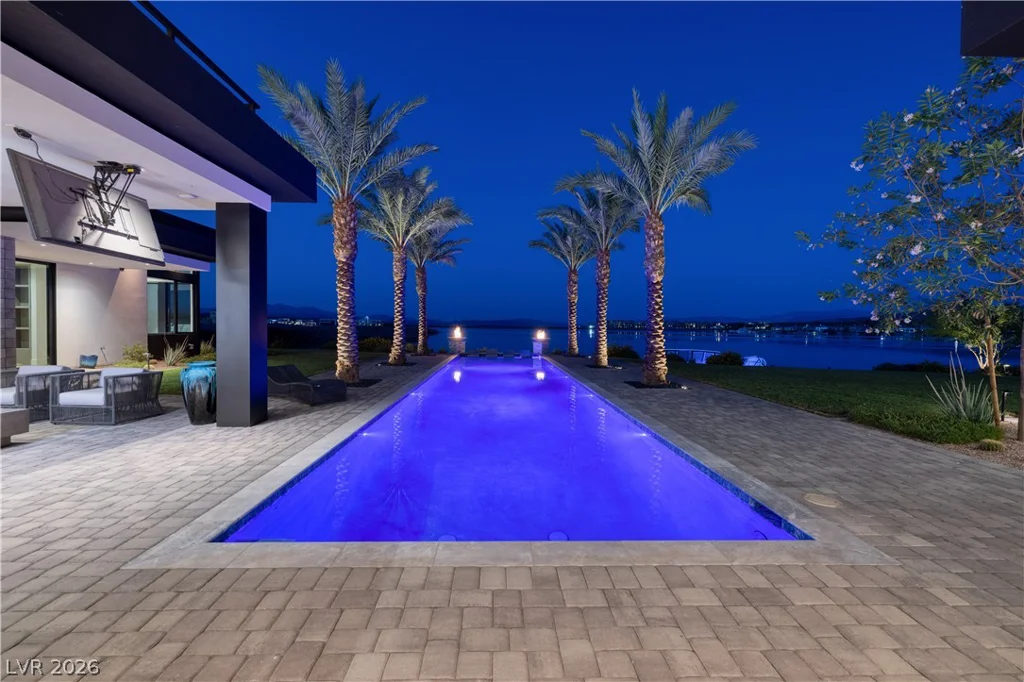 10 Sunrise Beach, Henderson, NV 89011