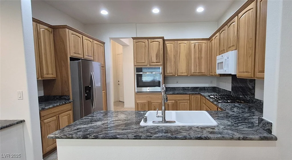 2483 Blair Castle, Henderson, NV 89044