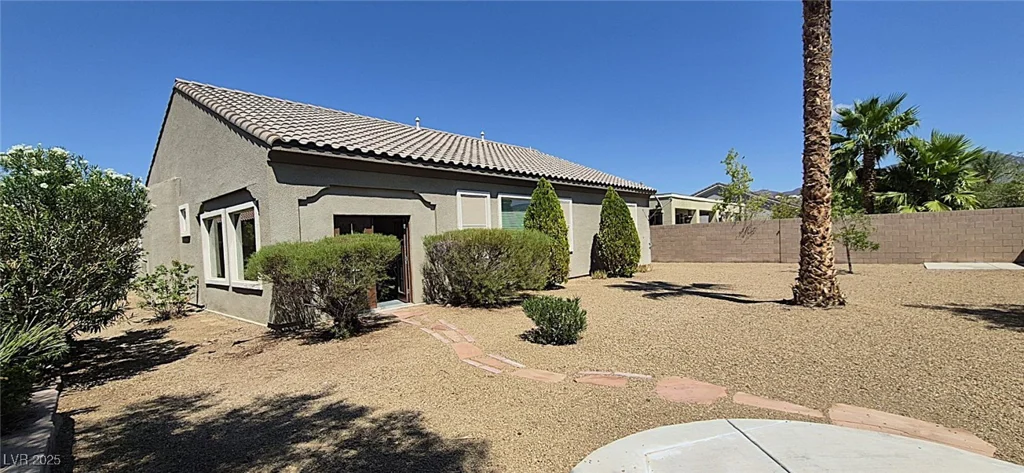 2483 Blair Castle, Henderson, NV 89044