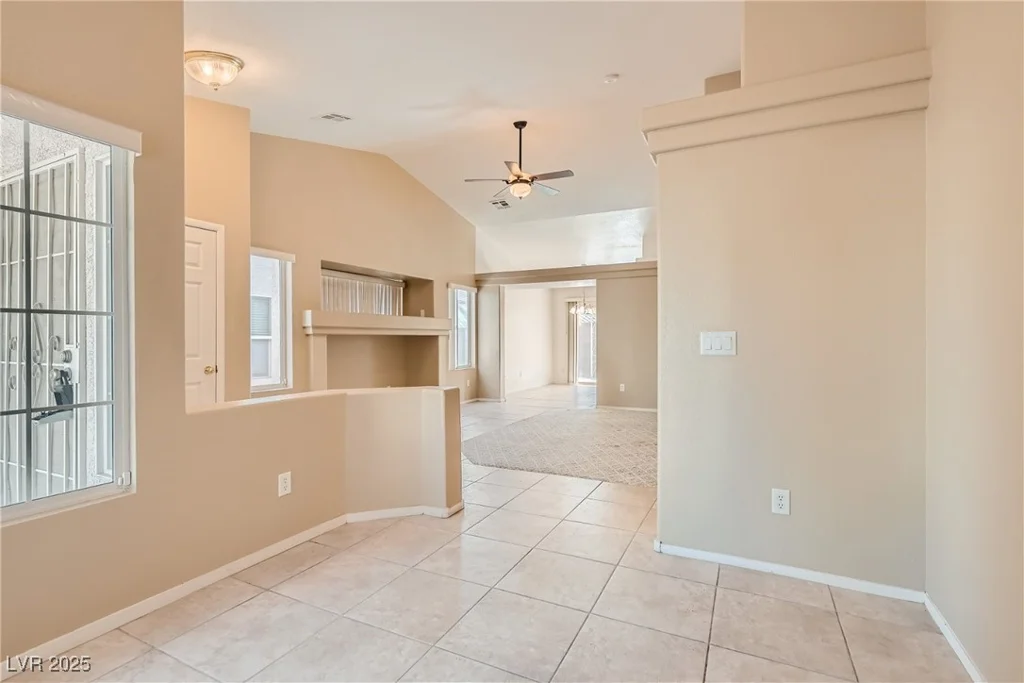 7550 Slipstream, Las Vegas, NV 89139