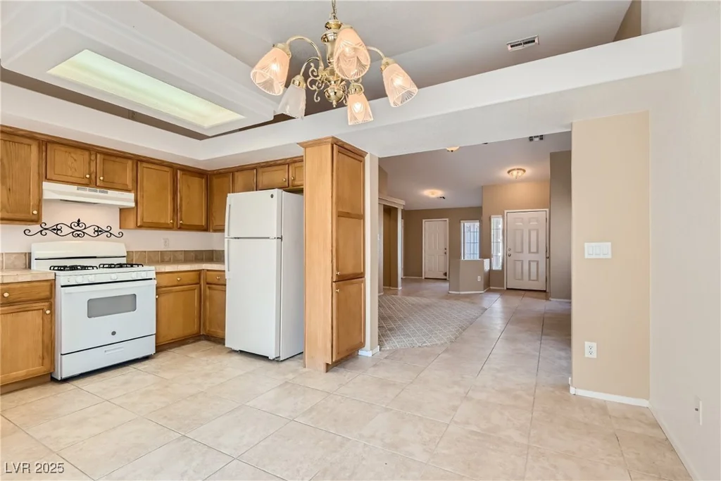 7550 Slipstream, Las Vegas, NV 89139