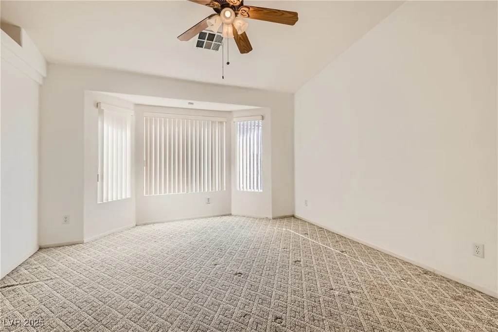 7550 Slipstream, Las Vegas, NV 89139