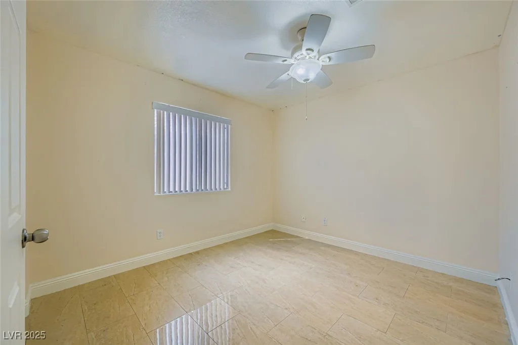 4818 Hunters Run, North Las Vegas, NV 89031