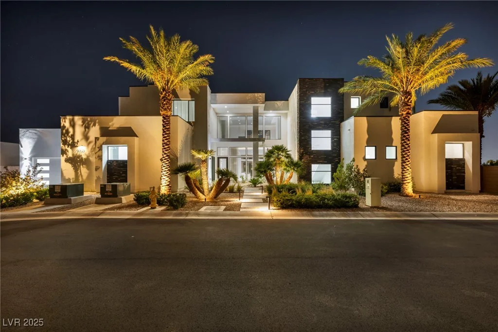 9760 Solar, Las Vegas, NV 89149