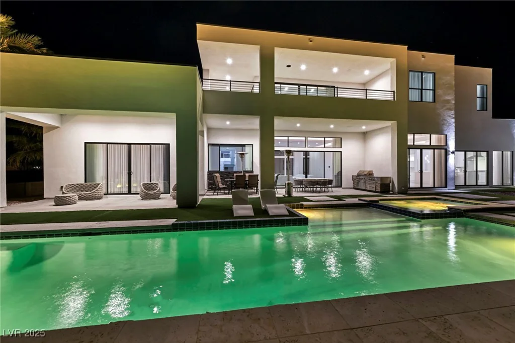 9760 Solar, Las Vegas, NV 89149