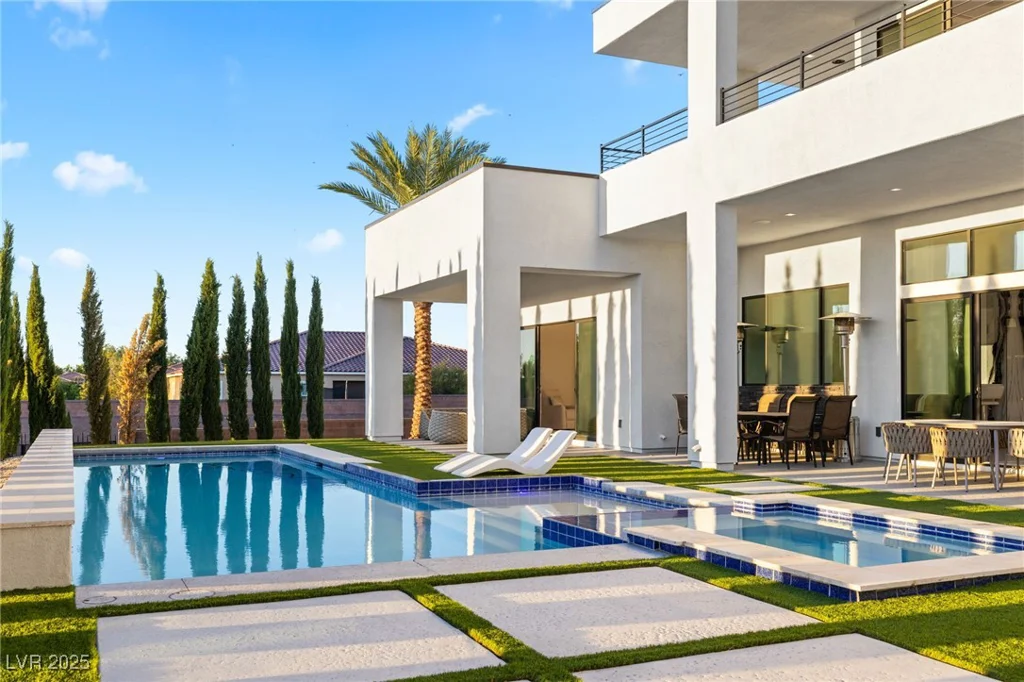 9760 Solar, Las Vegas, NV 89149