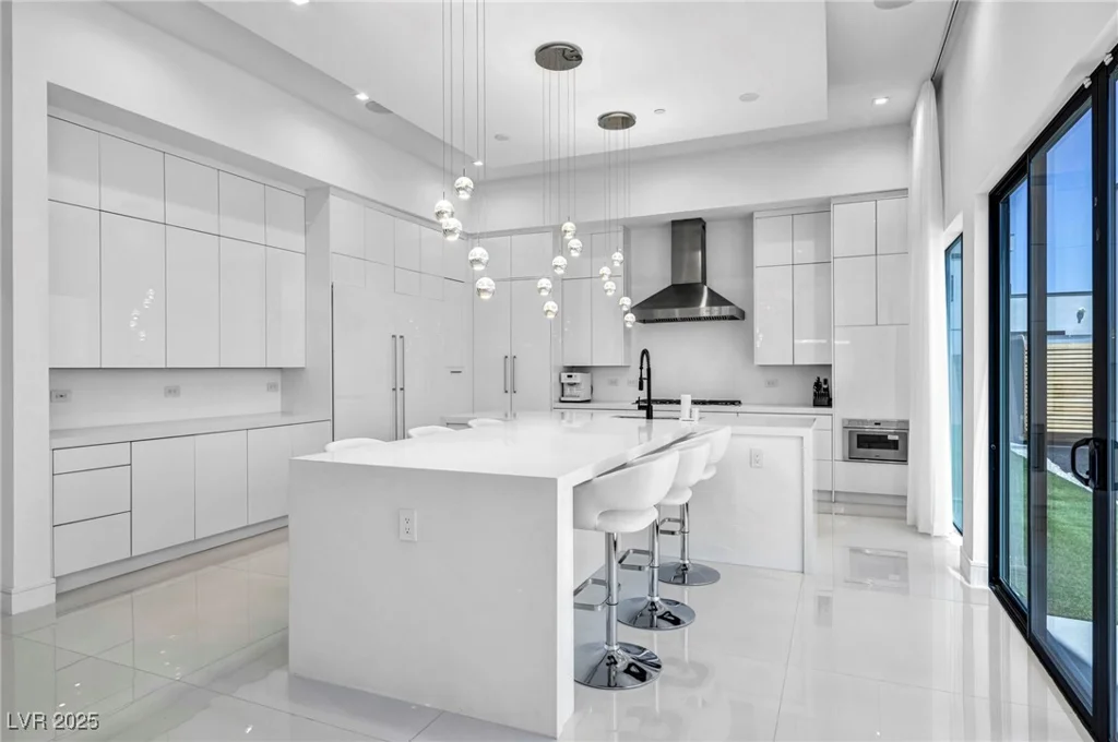 9760 Solar, Las Vegas, NV 89149