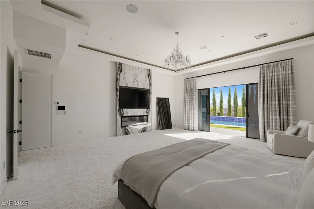 9760 Solar, Las Vegas, NV 89149