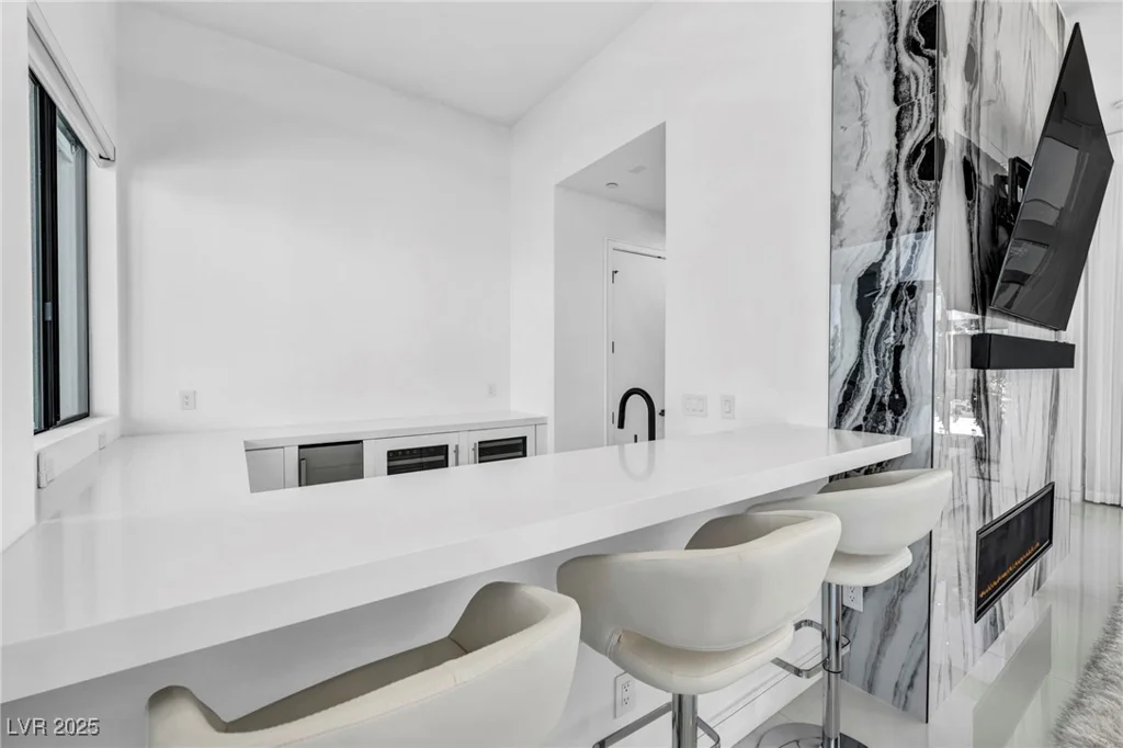 9760 Solar, Las Vegas, NV 89149