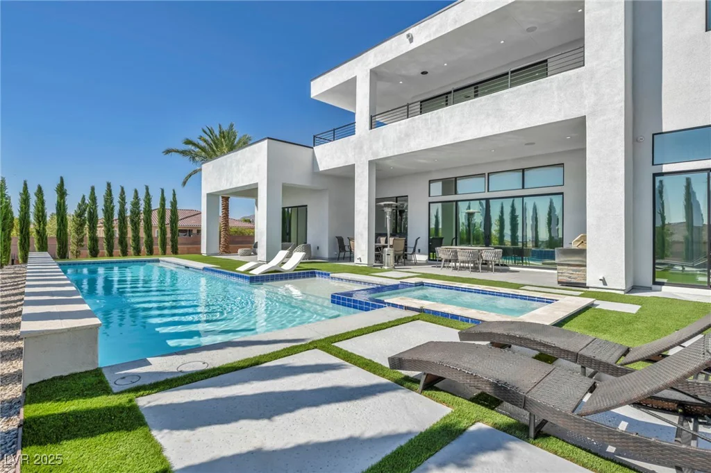 9760 Solar, Las Vegas, NV 89149
