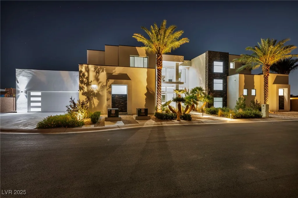9760 Solar, Las Vegas, NV 89149