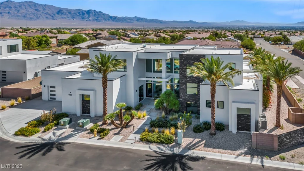 9760 Solar, Las Vegas, NV 89149