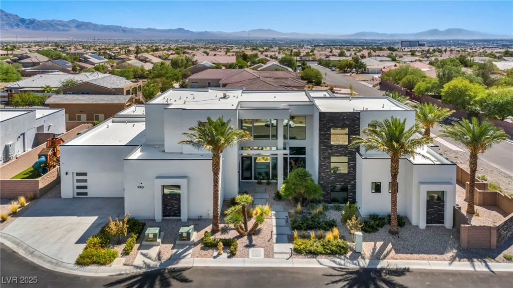 9760 Solar, Las Vegas, NV 89149