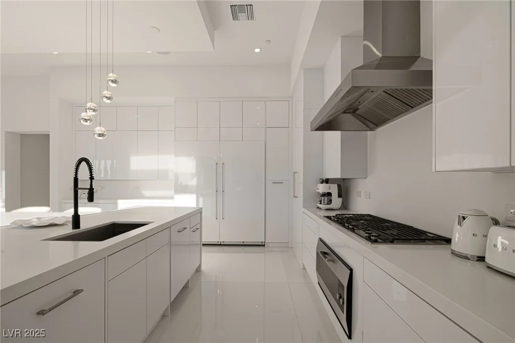 9760 Solar, Las Vegas, NV 89149
