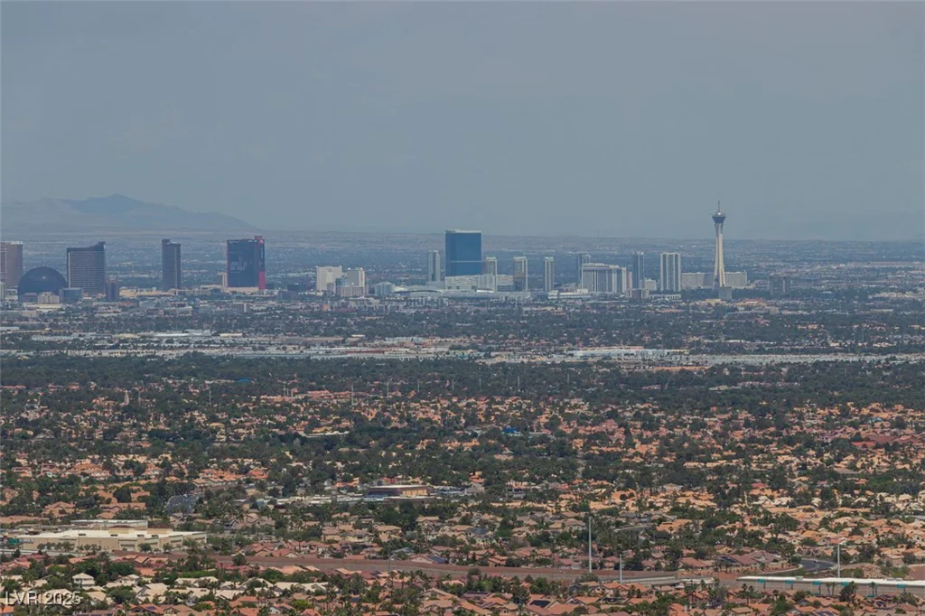 567 Rock Peak, Henderson, NV 89012