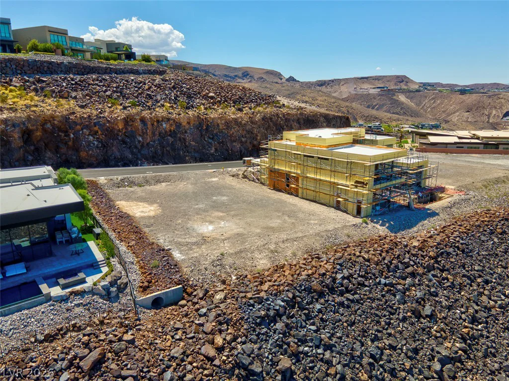 567 Rock Peak, Henderson, NV 89012